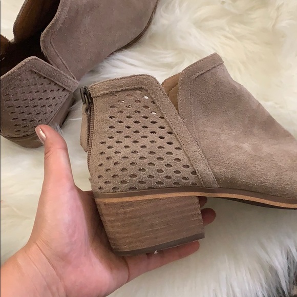 Leather Tan Ankle Booties - Picture 5 of 9